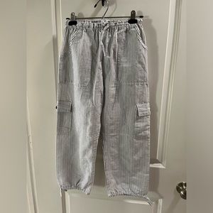 Extra Small White and Grey Pinstripe Pants